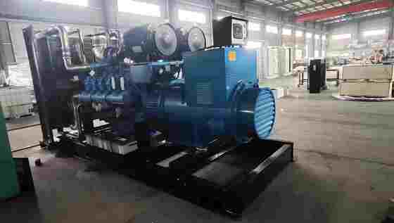 800KW Weichai Baudouin Diesel Generator Set 60Hz Leroy Somer Standby Supply 880KW